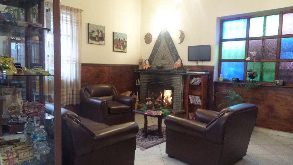 Jhomana Guesthouse Quito Extérieur photo
