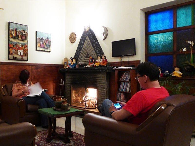 Jhomana Guesthouse Quito Extérieur photo